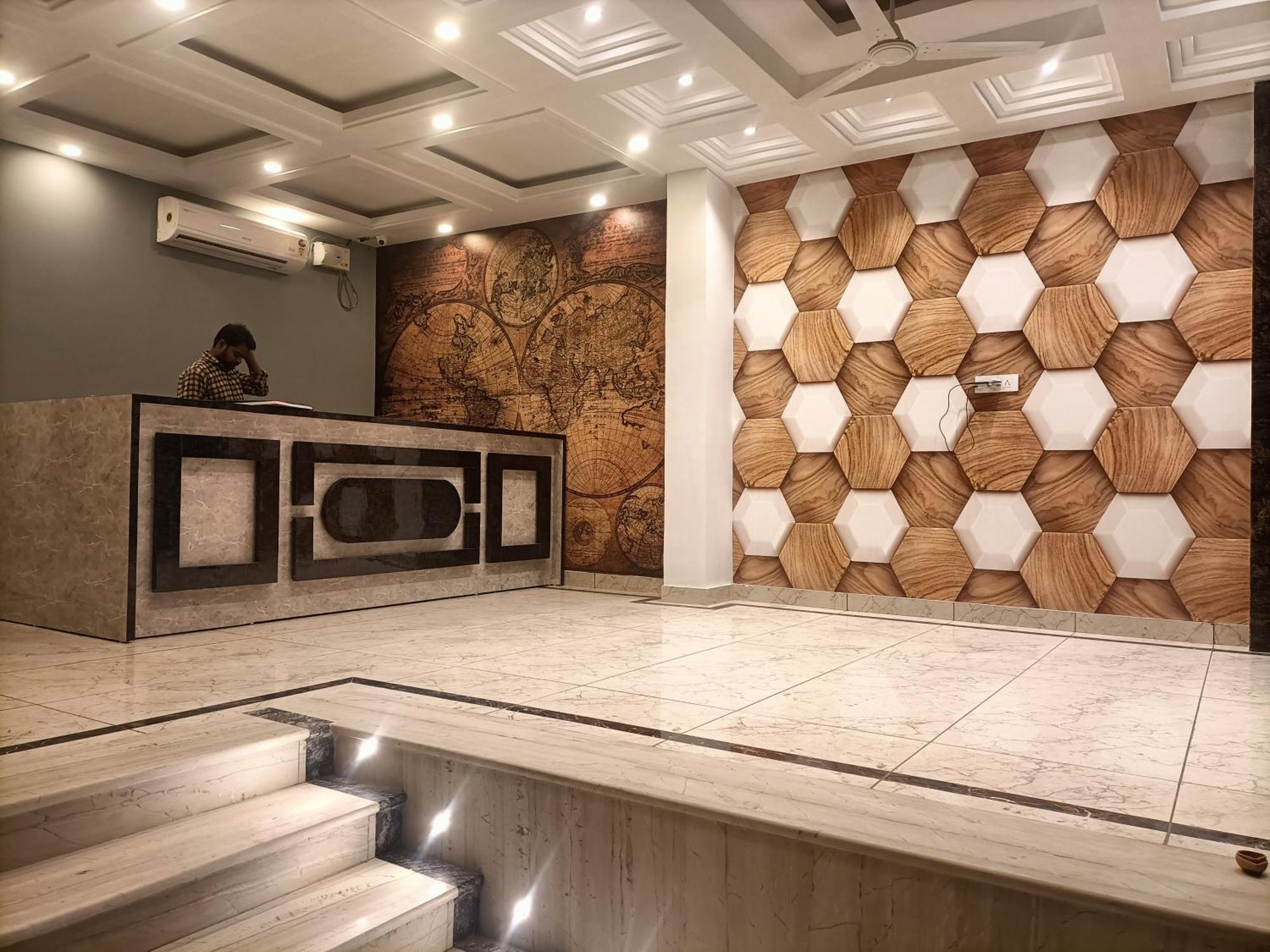 Guest house Grand Tark Delhi Airport *